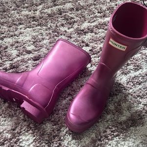 HUNTER FUSHIA SIZE 9 rain boot